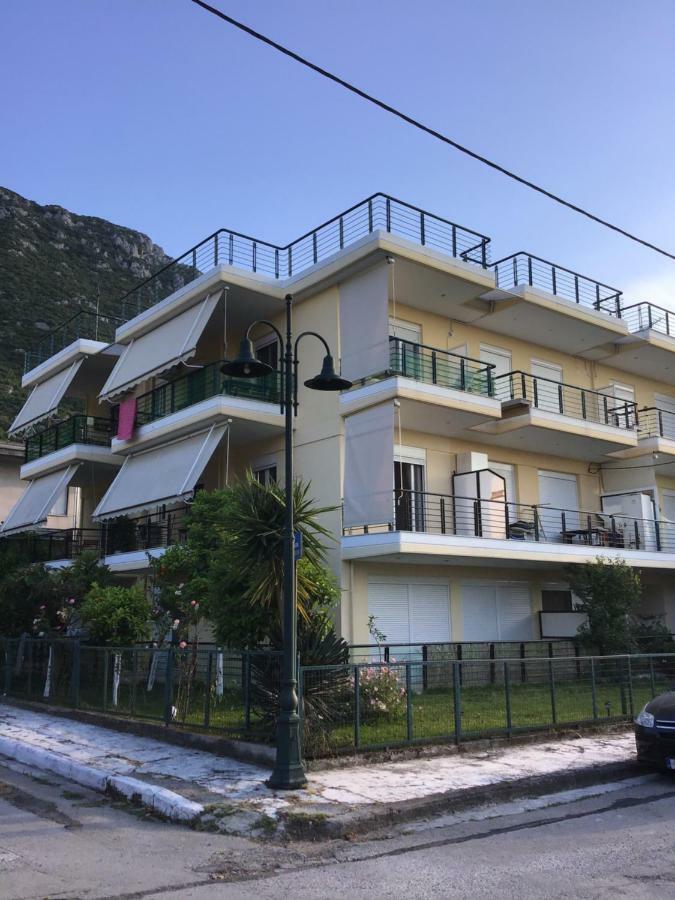 Ourania'S Apartments Kamena Vourla Exteriér fotografie